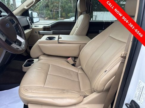 Used 2019 Ford F150 Lariat image 11