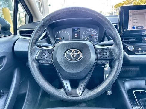 Used 2023 Toyota Corolla LE image 17