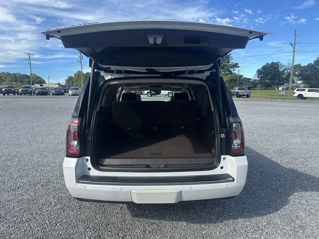 Used 2017 GMC Yukon XL Denali w/ Open Road Package AWD/4WD image 17