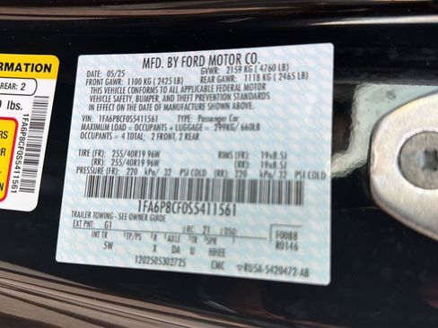 Used 2025 Ford Mustang GT Premium RWD image 38