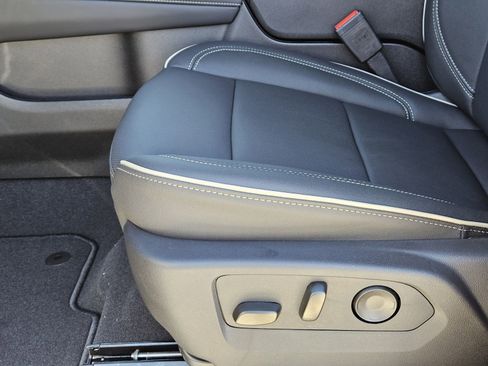 New 2026 Chevrolet Tahoe Premier w/ Sun And Tow Package image 25