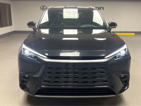 New 2026 Lexus TX 350 AWD image 2