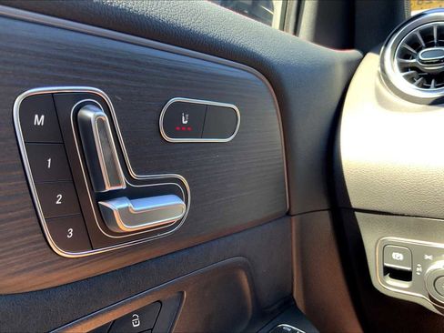 New 2026 Mercedes-Benz GLA 250 4MATIC image 24