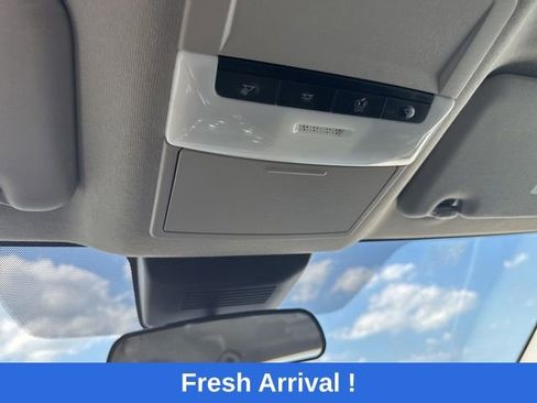 Used 2024 Nissan Sentra SV FWD image 9