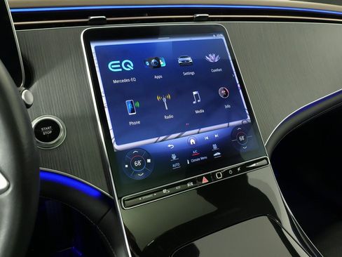 Used 2023 Mercedes-Benz EQE 500 4MATIC Sedan image 44