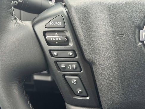 Used 2025 Nissan Frontier SV w/ SV Convenience Package image 20