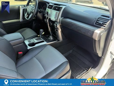 Used 2020 Toyota 4Runner SR5 Premium w/ Moonroof Package AWD/4WD image 34