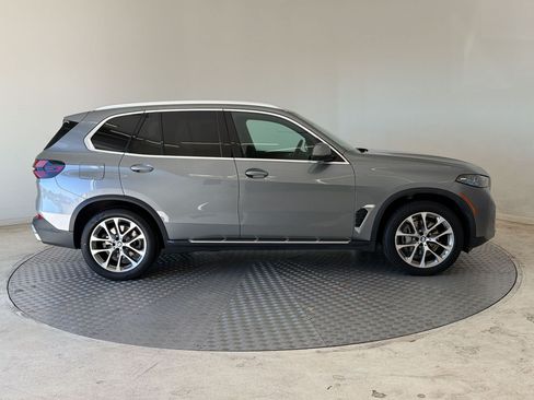 Used 2026 BMW X5 xDrive40i AWD/4WD image 8