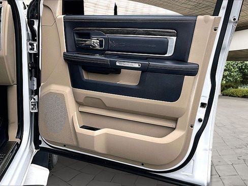 Used 2018 RAM 1500 Limited image 18