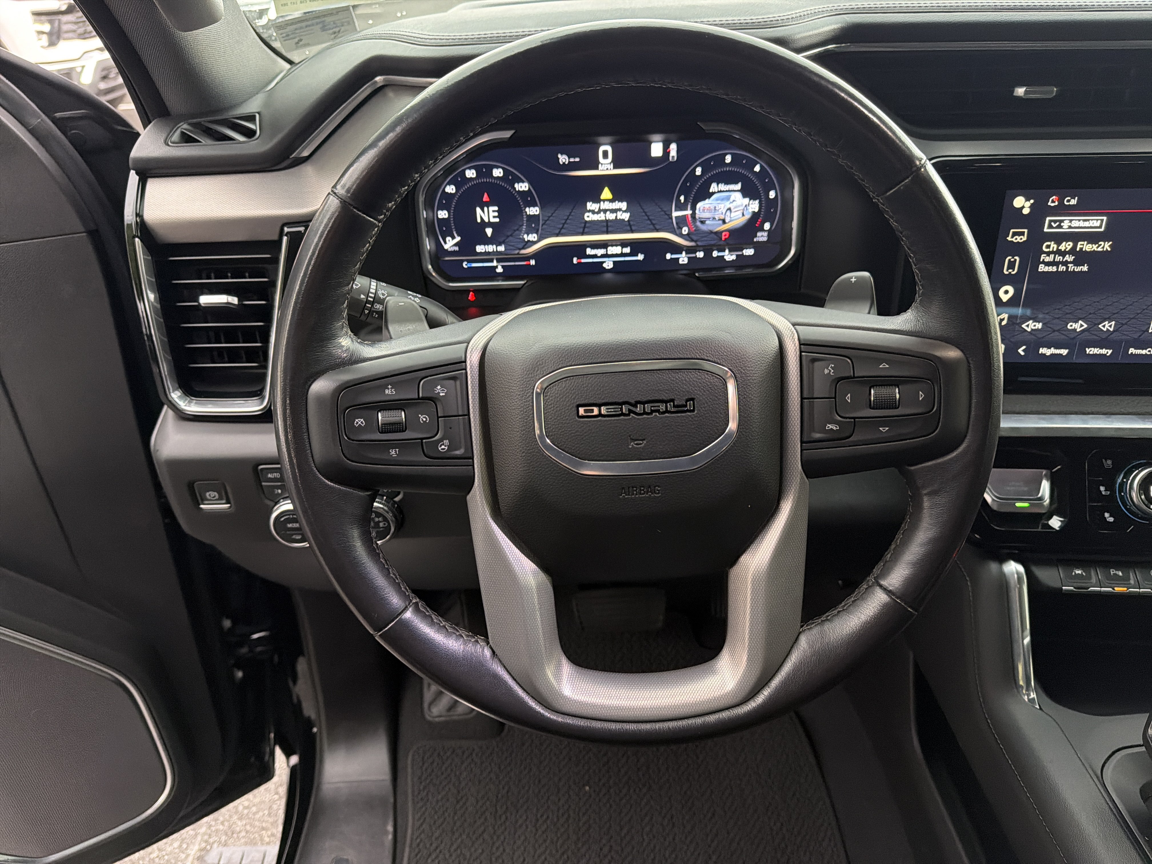 Used 2022 GMC Sierra 1500 Denali AWD/4WD image 17