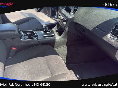 Used 2014 Dodge Charger SE w/ Comfort Seating Group RWD image 12