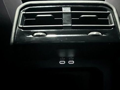 Used 2025 BMW 530i RWD image 25