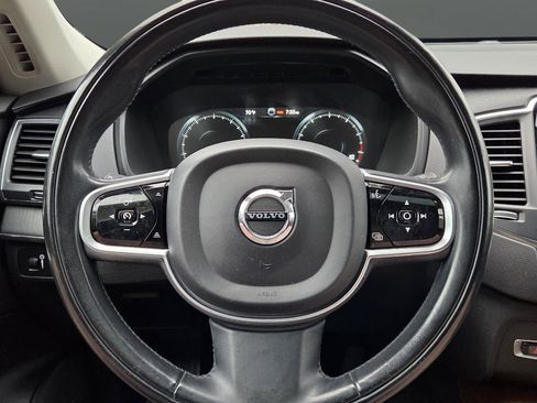 Used 2020 Volvo XC90 T6 Momentum w/ Protection Package AWD/4WD image 27