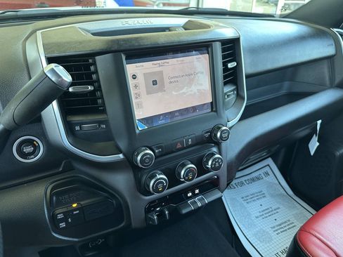 Used 2022 RAM 2500 Big Horn AWD/4WD image 14