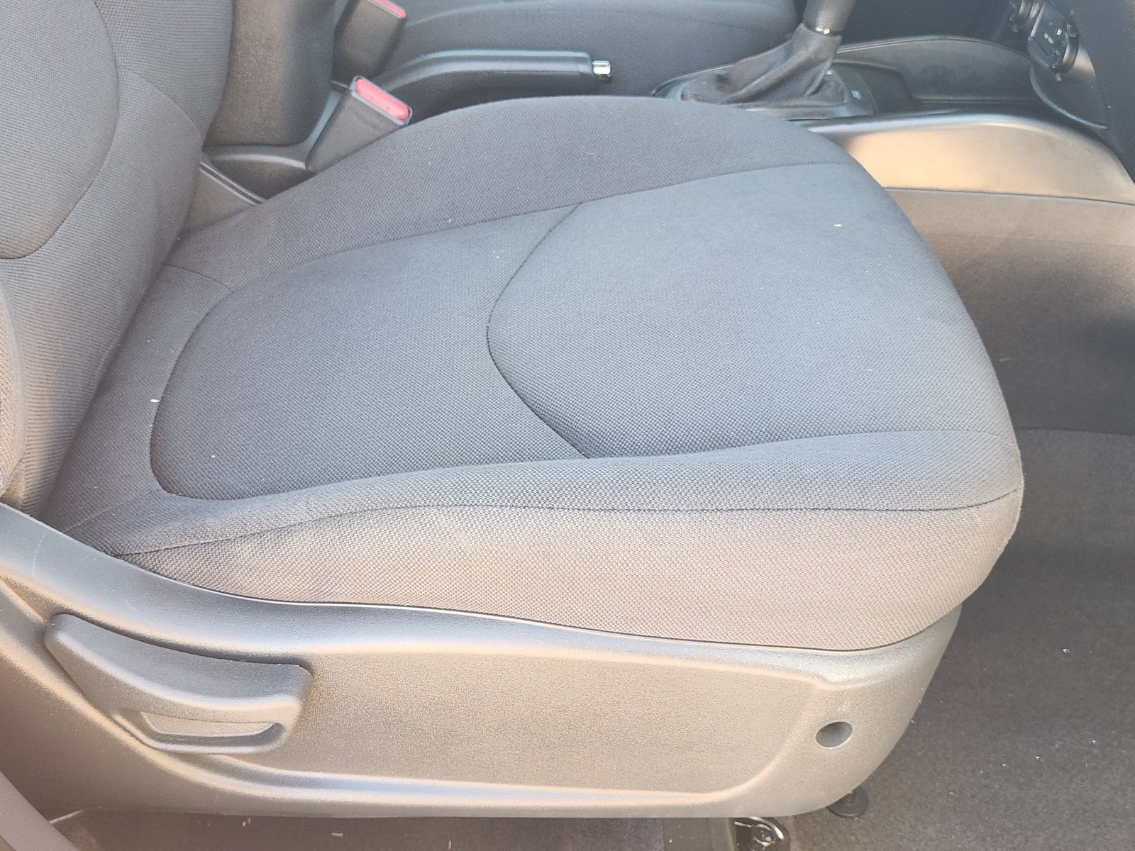 Used 2011 Kia Soul + w/ Audio Pkg FWD image 28