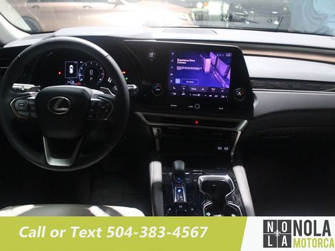 Used 2024 Lexus RX 350 FWD w/ Technology Package image 11