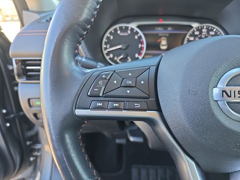 Used 2022 Nissan Sentra SR image 32