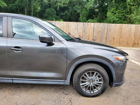 Used 2019 MAZDA CX-5 Touring FWD image 9