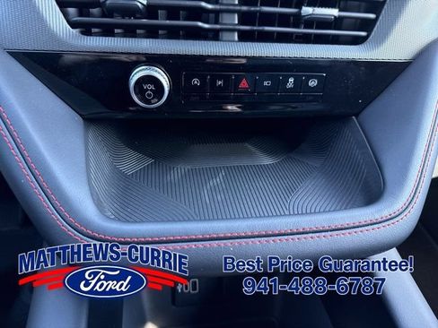 New 2026 Ford Explorer ST-Line w/ ST-Line Street Pack AWD/4WD image 21