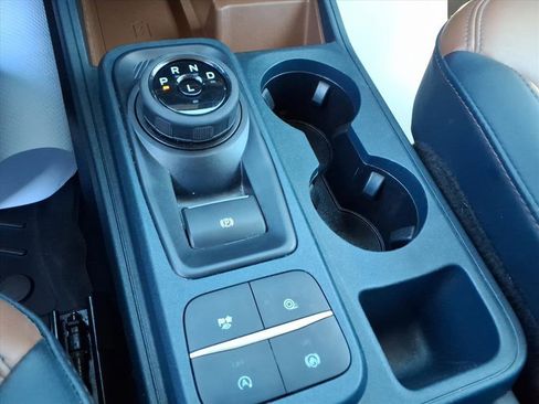 Used 2023 Ford Maverick Lariat w/ Lariat Luxury Package image 17