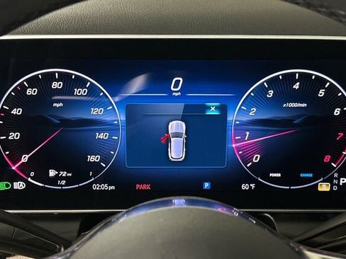 Used 2025 Mercedes-Benz GLC 300 GLC 300 image 35