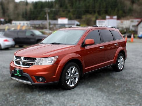 Used 2014 Dodge Journey Limited w/ Flexible Seating Group image 3