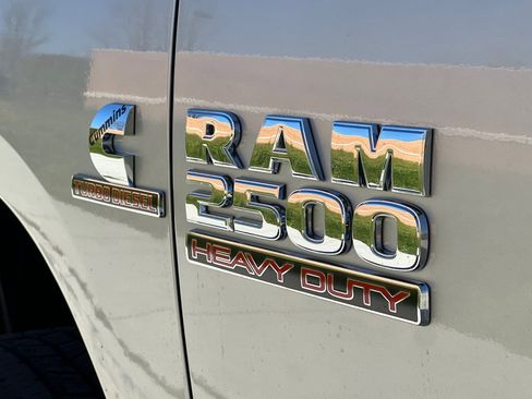 Used 2015 RAM 2500 Tradesman w/ Chrome Appearance Group image 25