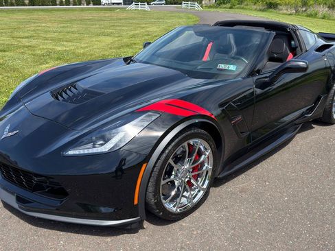 Used 2019 Chevrolet Corvette Grand Sport RWD image 1
