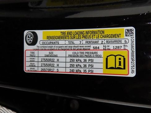 Used 2025 Chevrolet Suburban High Country image 60