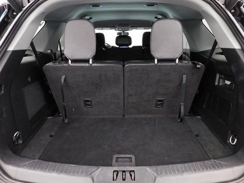 Used 2023 Ford Explorer Limited image 23