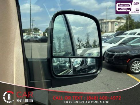 Used 2020 Chevrolet Express 2500 w/ Driver Convenience Package image 40