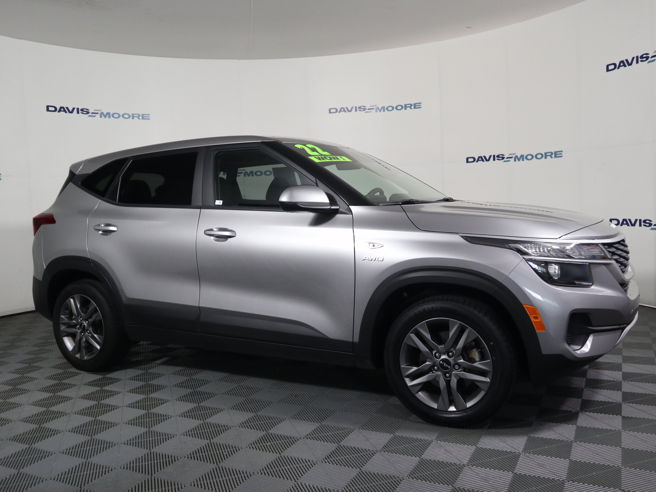 Used 2022 Kia Seltos LX AWD/4WD image 4