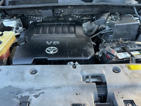 Used 2011 Toyota RAV4 Limited image 12