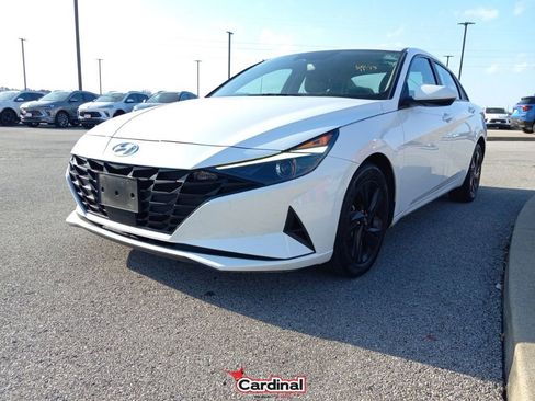 Used 2022 Hyundai Elantra SEL w/ Convenience Package image 13