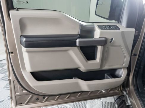 Used 2020 Ford F150 XLT w/ Equipment Group 302A Luxury AWD/4WD image 22