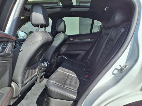 Used 2023 Alfa Romeo Stelvio Estrema image 11