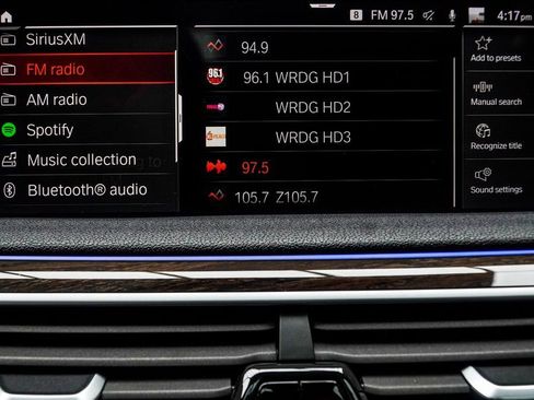 Used 2020 BMW 740i xDrive w/ Cold Weather Package image 25