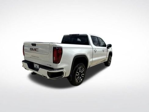 Used 2024 GMC Sierra 1500 AT4 w/ AT4 Premium Package AWD/4WD image 3