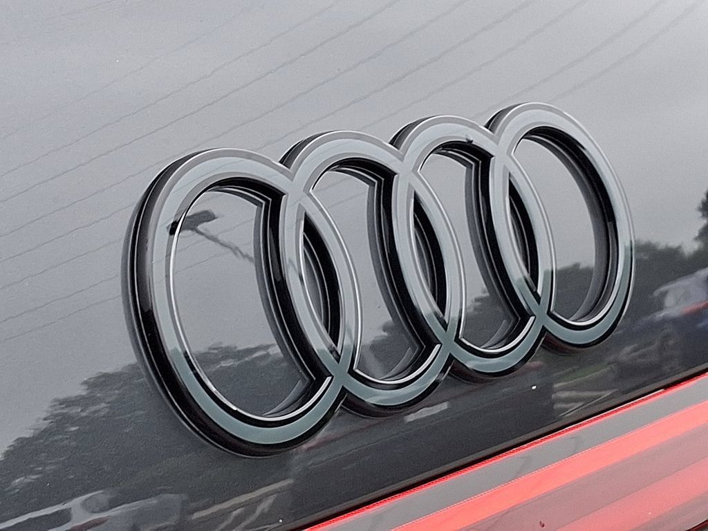 New 2026 Audi Q5 Premium Plus AWD/4WD image 18