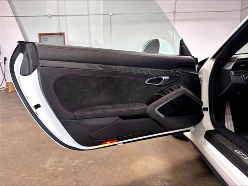Used 2015 Porsche 911 GT3 RWD image 23