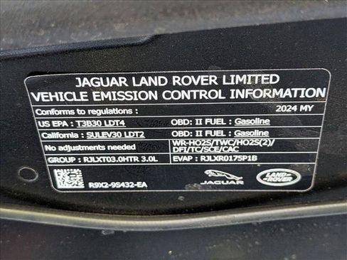 Certified 2024 Land Rover Range Rover Sport SE image 21