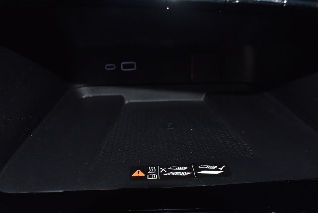 Used 2024 Chevrolet Traverse RS w/ LPO, Floor Liner Package AWD/4WD image 28