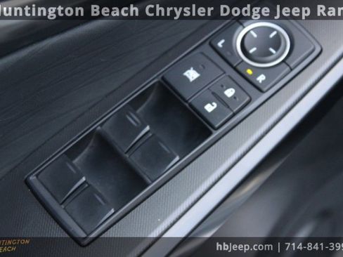 Used 2021 Lexus IS 350 F Sport image 11