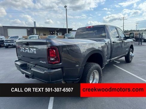 Used 2025 RAM 3500 Big Horn AWD/4WD image 4