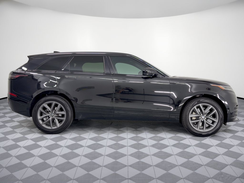 Certified 2026 Land Rover Range Rover Velar Dynamic SE AWD/4WD image 8