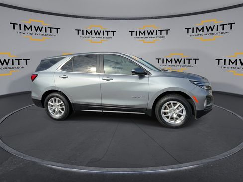 Used 2024 Chevrolet Equinox LT image 21