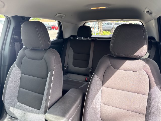 Certified 2025 Chevrolet TrailBlazer LT AWD/4WD image 36