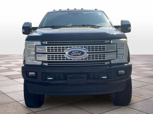 Certified 2017 Ford F250 Platinum w/ FX4 Off-Road Package AWD/4WD image 3
