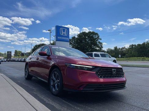 New 2025 Honda Accord EX-L image 5