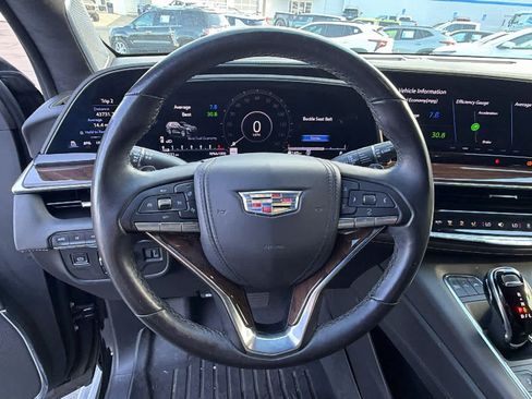 Used 2023 Cadillac Escalade Sport Platinum w/ Heavy-Duty Trailer Package AWD/4WD image 15